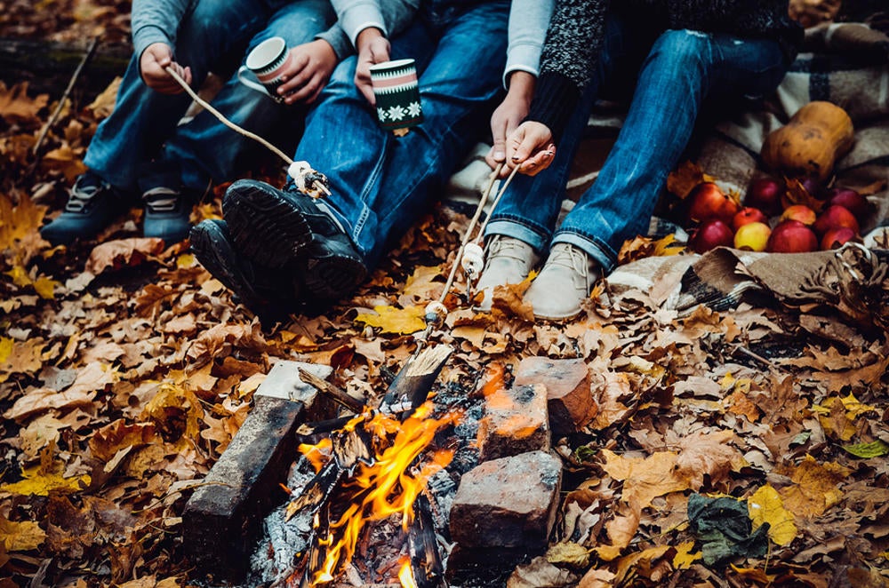 10 Sexy Fall Date Ideas Image