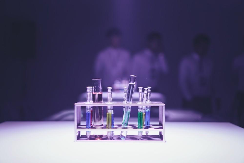 What’s In My Lube? The Personal Lubricant Ingredients Guide