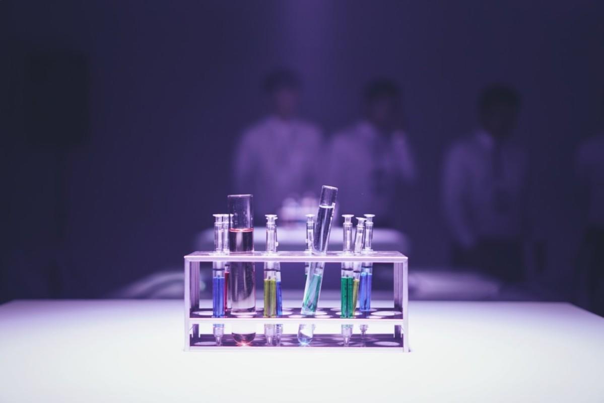 What’s In My Lube? The Personal Lubricant Ingredients Guide